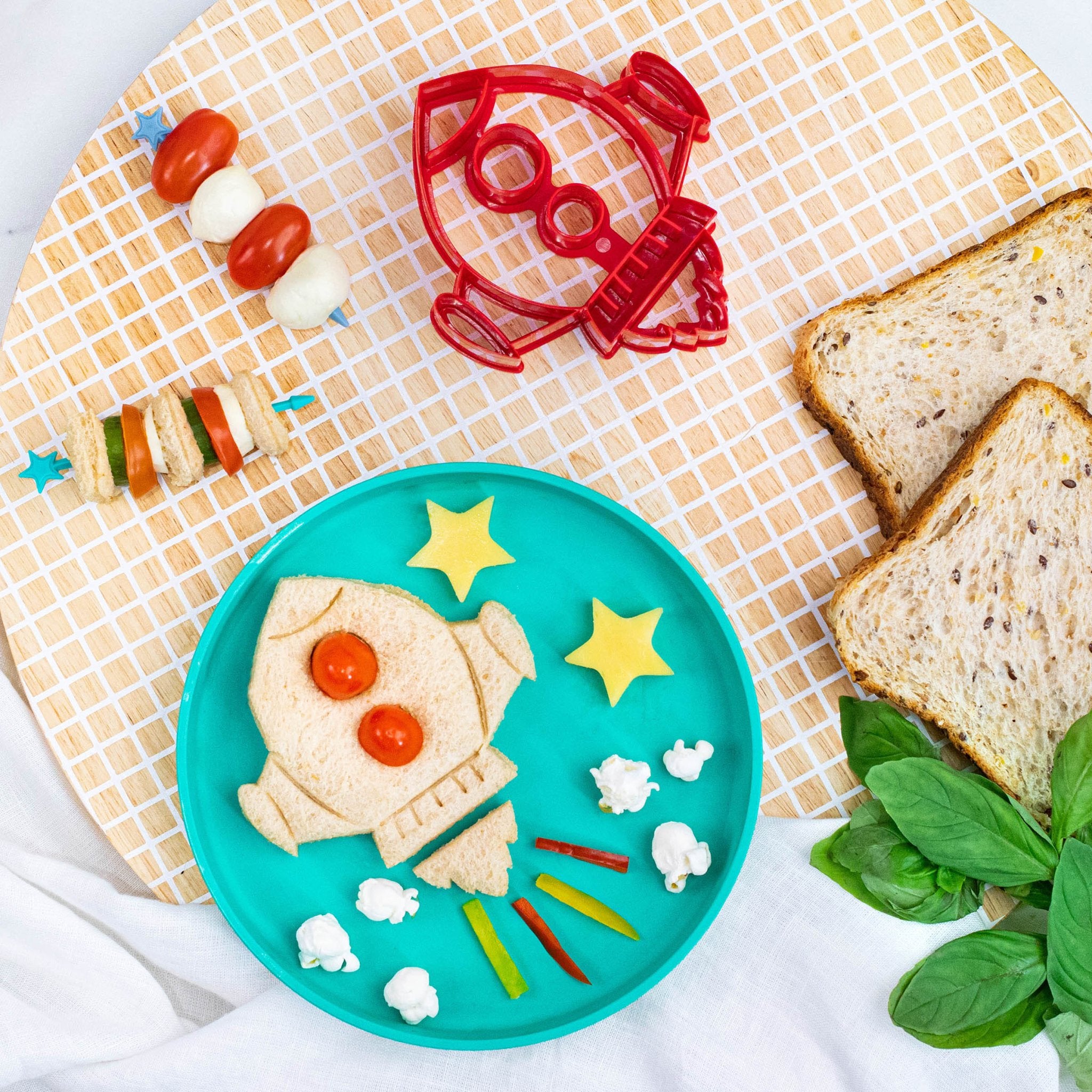 Lunch Punch Sandwich Cutters - Space