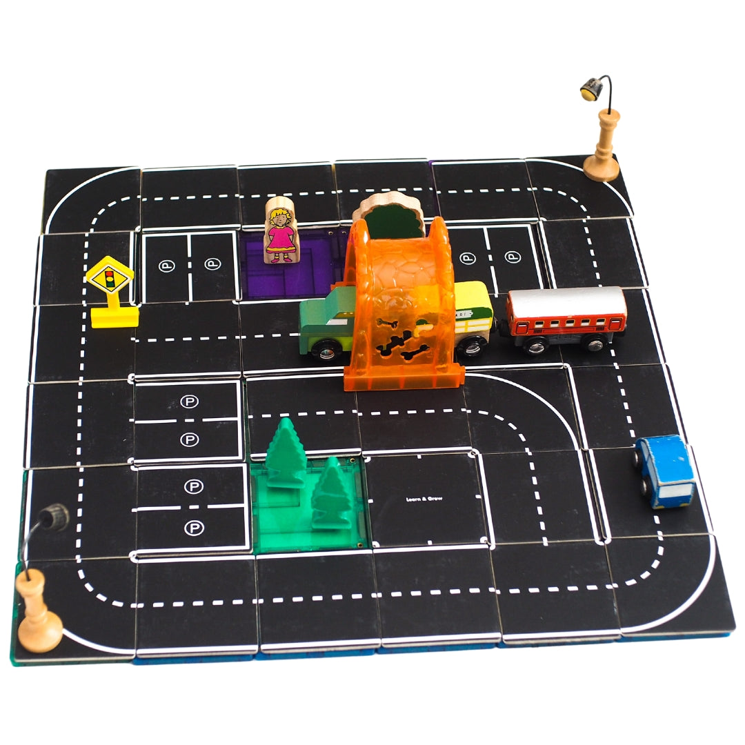 Learn & Grow Toys - Magnetic Tile Topper - Road Pack (40 Piece)